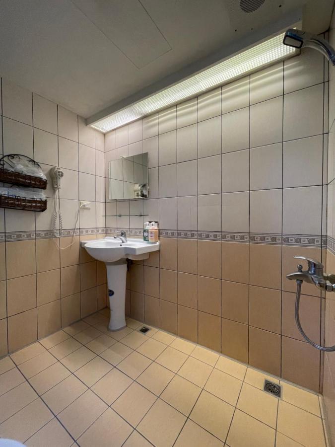 Emmanuel Farm House Ren'ai Eksteriør billede